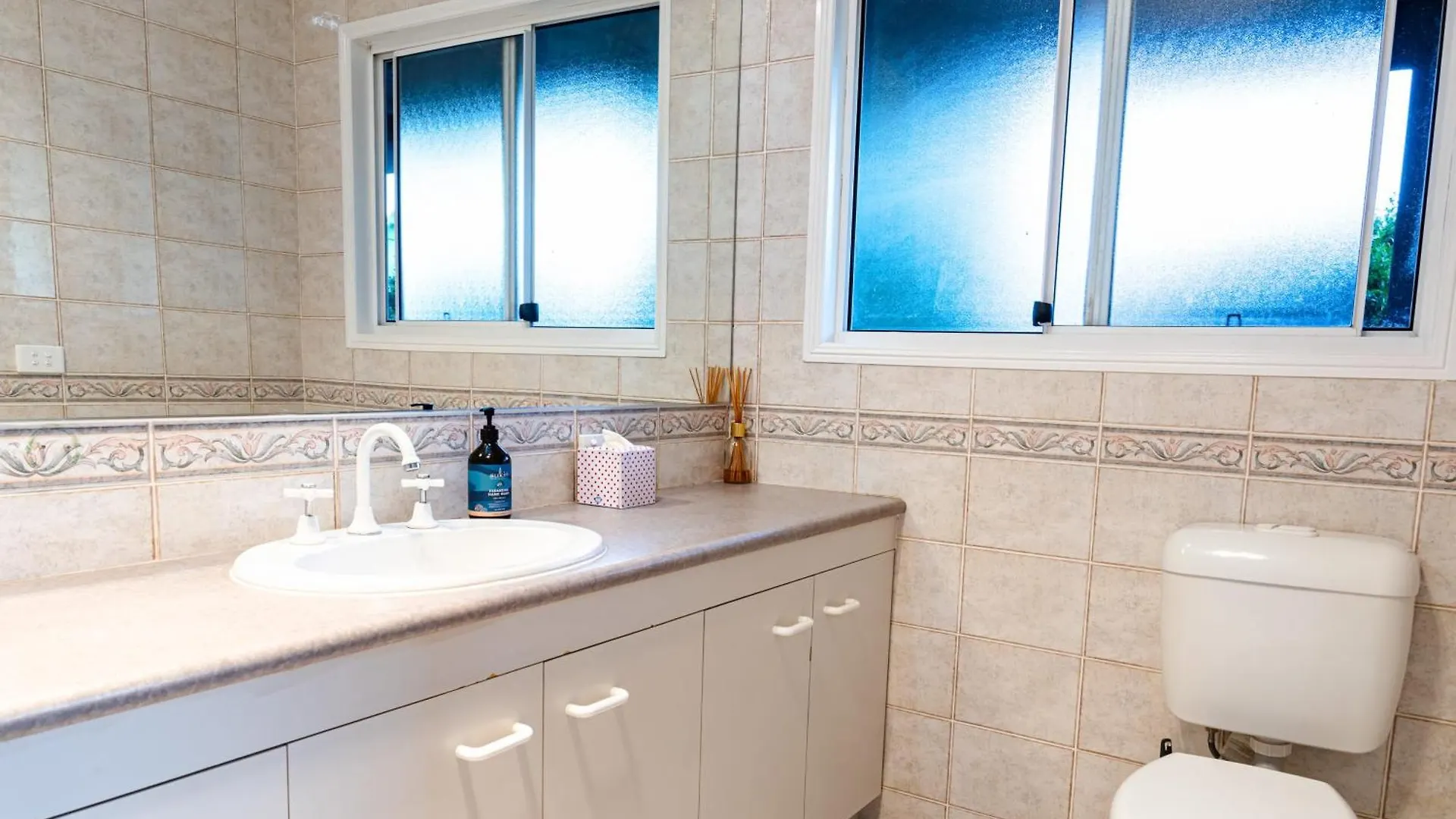 Moffat Beach Retreat, Pet-Friendly & Ocean Views Caloundra Сasa de vacaciones